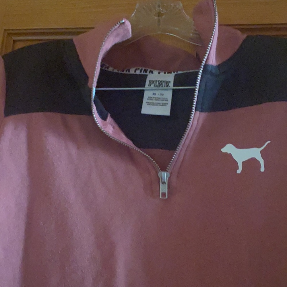 Victoria Secret pull over! - Picture 2 of 2